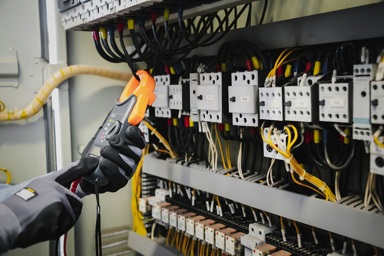 DGUV Vorschrift 3-Check bei ETF Elektrotechnik Frankfurt GmbH in Eschborn