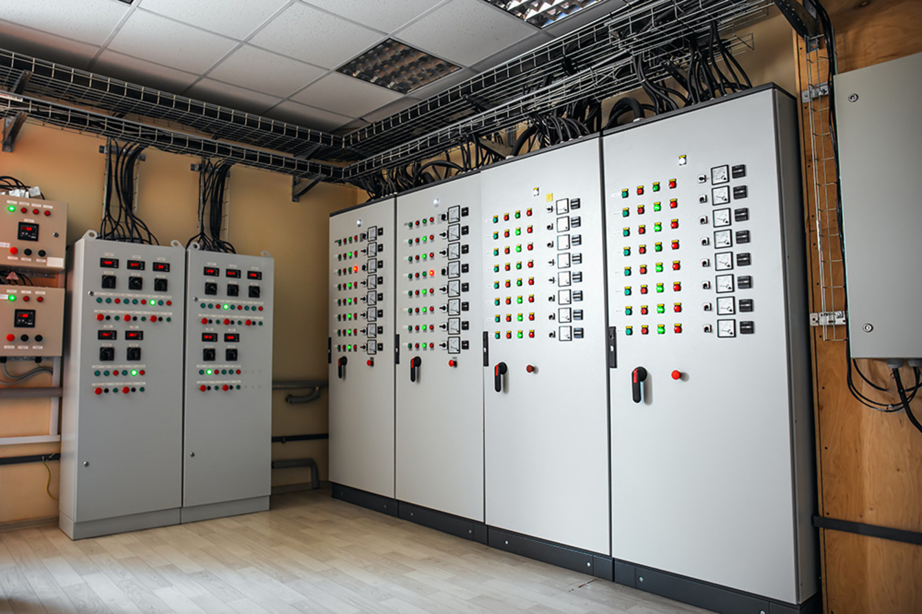 Schalt&shy;anlagen&shy;bau bei ETF Elektrotechnik Frankfurt GmbH in Eschborn