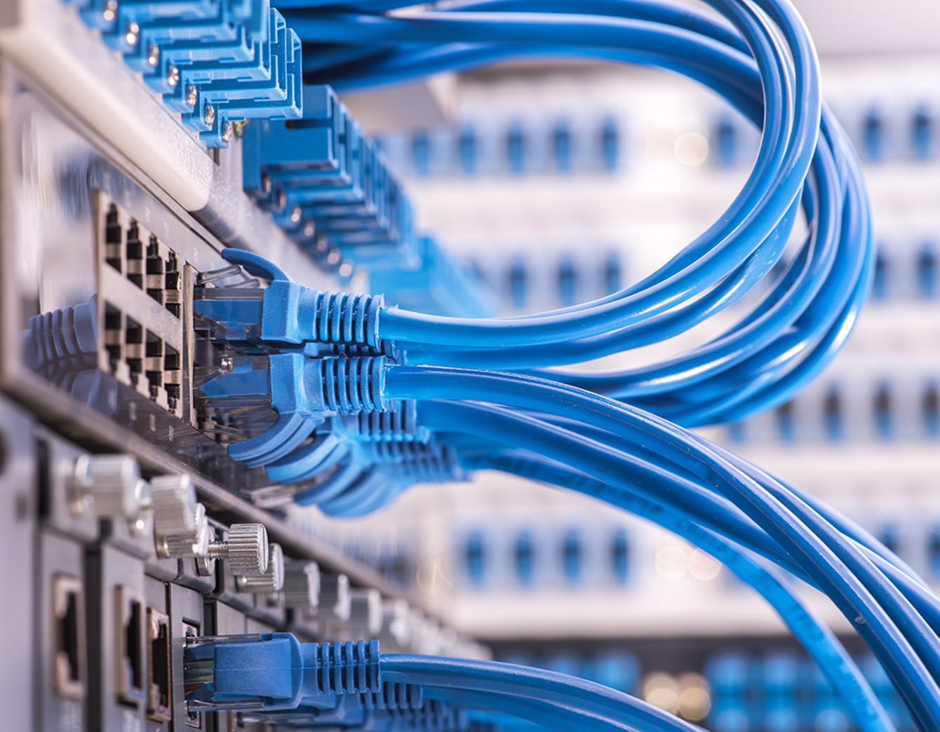 Netzwerktechnik bei ETF Elektrotechnik Frankfurt GmbH in Eschborn