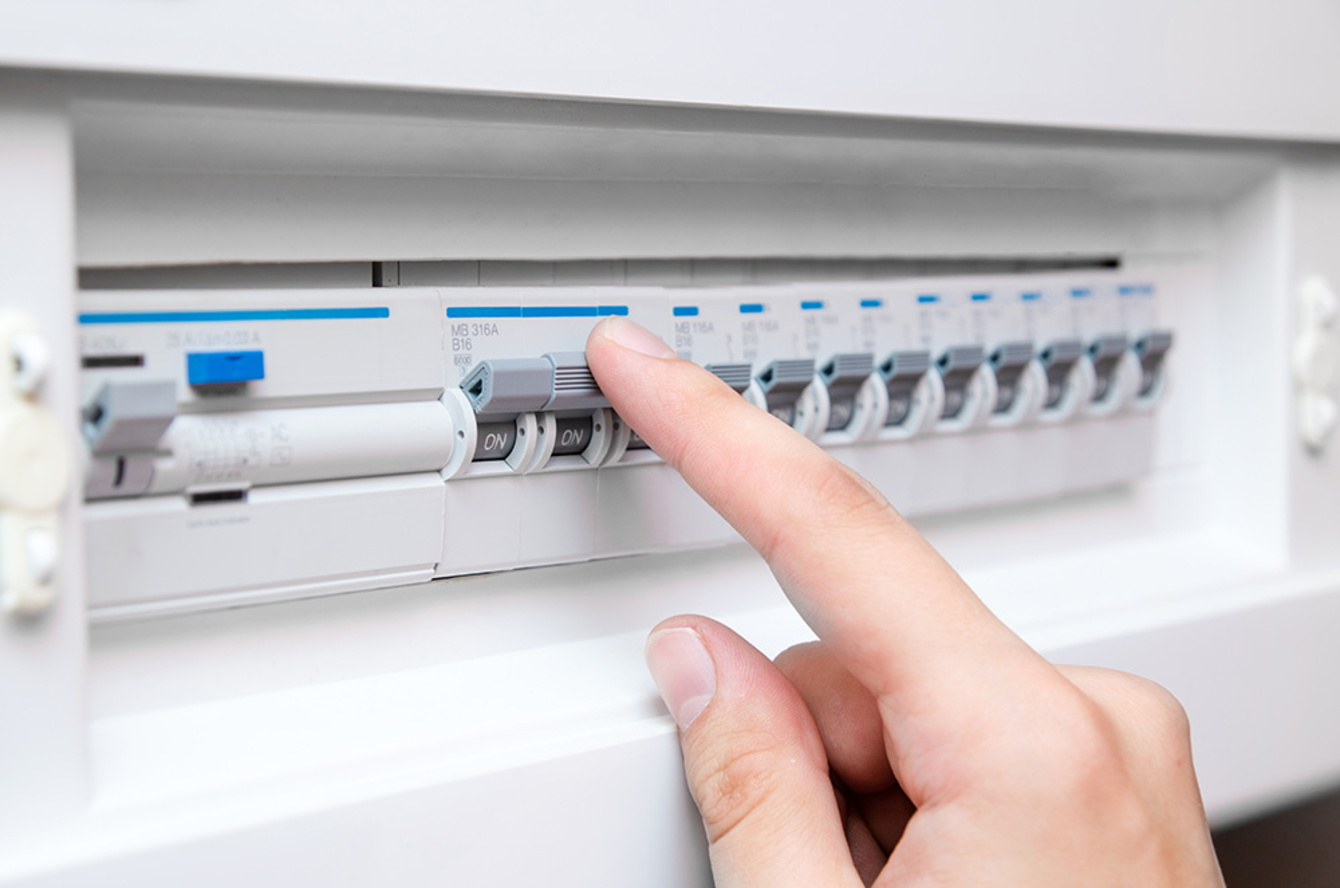 Schalt&shy;schrank&shy;bau bei ETF Elektrotechnik Frankfurt GmbH in Eschborn